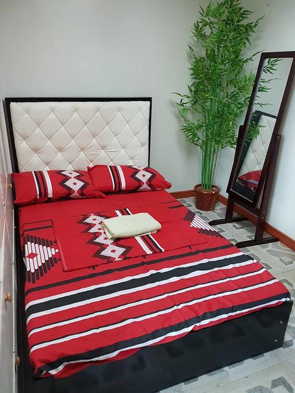 N&J Lopez Lodging House Pasay Esterno foto
