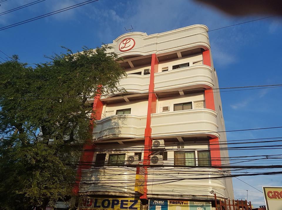 N&J Lopez Lodging House Pasay Esterno foto